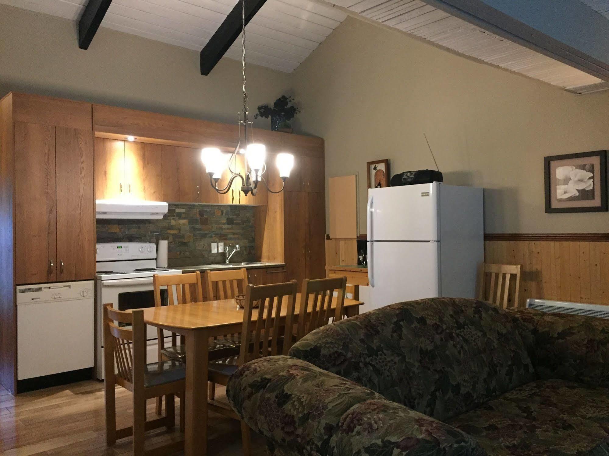 ボーブレ Les Chalets Bo-So-Metヴィラ エクステリア 写真