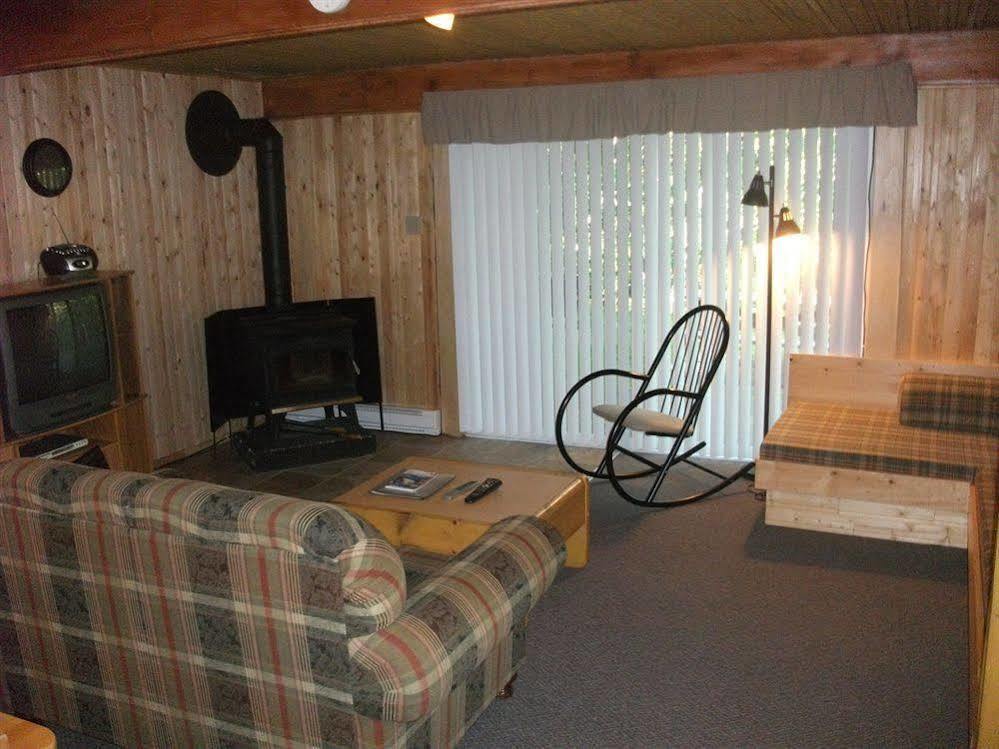 ボーブレ Les Chalets Bo-So-Metヴィラ エクステリア 写真